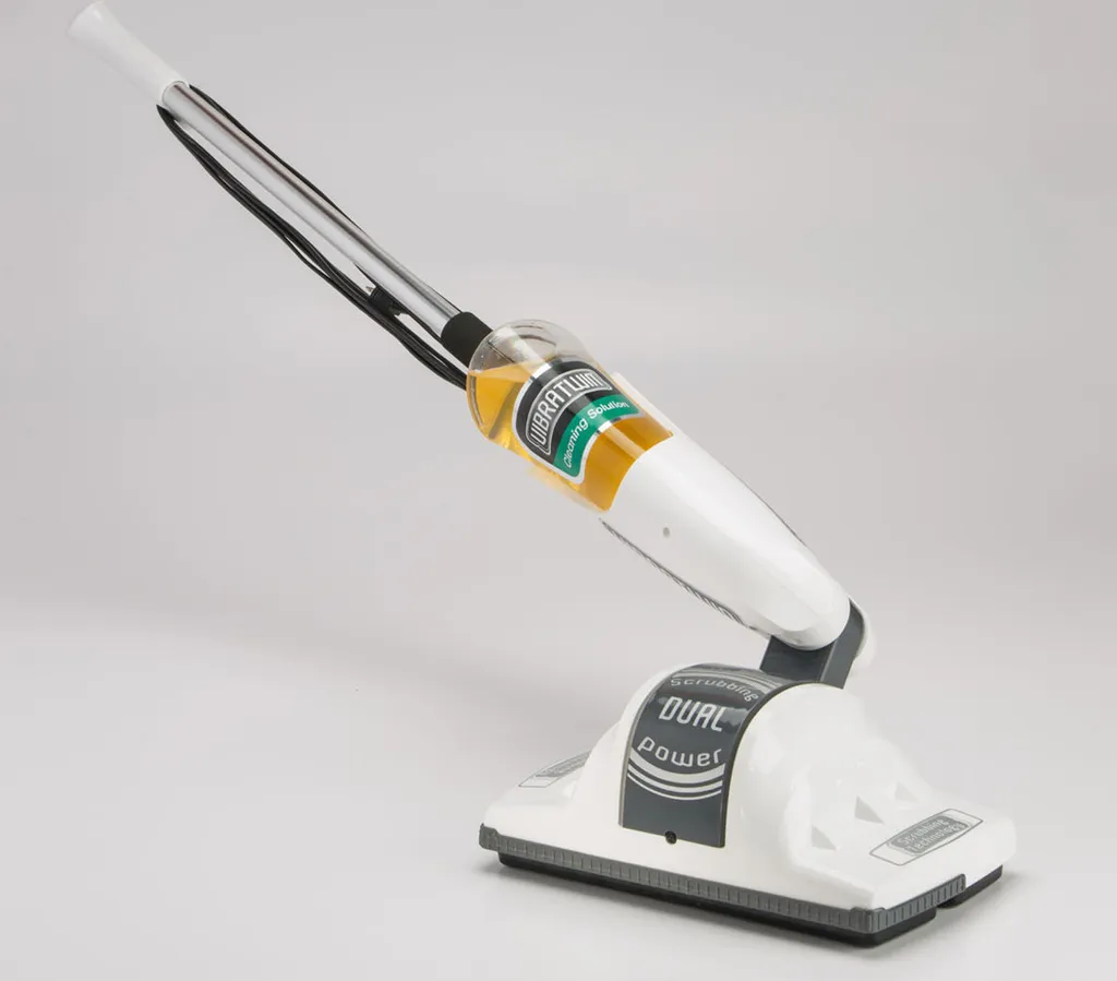 VibraTwin® - Bodenreiniger Für Reinigung Und Pflege Von Fußböden, Elektrischer Bodenwischer - Wischmopp, Poliermaschine, Mit Vibrierenden Matten Und Sprühfunktion - Aus Der TV Werbung 10 VibraTwin® - Bodenreiniger Für Reinigung Und Pflege Von Fußböden, Elektrischer Bodenwischer - Wischmopp, Poliermaschine, Mit Vibrierenden Matten Und Sprühfunktion - Aus Der TV Werbung – Bild 10