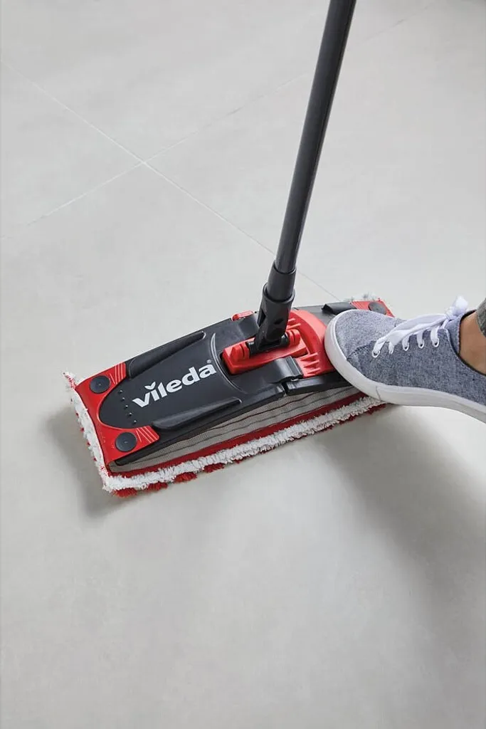 Vileda UltraMax Turbo Komplett-Set Mit Teleskopstiel Wischmop Eimer Bodenwischer 13 Vileda UltraMax Turbo Komplett-Set Mit Teleskopstiel Wischmop Eimer Bodenwischer – Bild 13