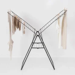 Brabantia HangOn, Schwarz, 25 M, Flur, 5,3 Kg 30 Brabantia HangOn, Schwarz, 25 M, Flur, 5,3 Kg -Leifheit || Vileda || Wenko Verkaufsgeschäft 4b44555616acd6c71587eb1894d74ece