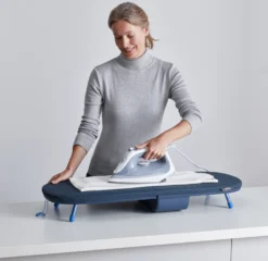 JOSEPH JOSEPH Pocket Plus Faltbares, Kompaktes Tischbügelbrett Mit Multifunktions- Bezug 18 JOSEPH JOSEPH Pocket Plus Faltbares, Kompaktes Tischbügelbrett Mit Multifunktions- Bezug -Leifheit || Vileda || Wenko Verkaufsgeschäft 4c1589df77da29a67199faff212ca14d