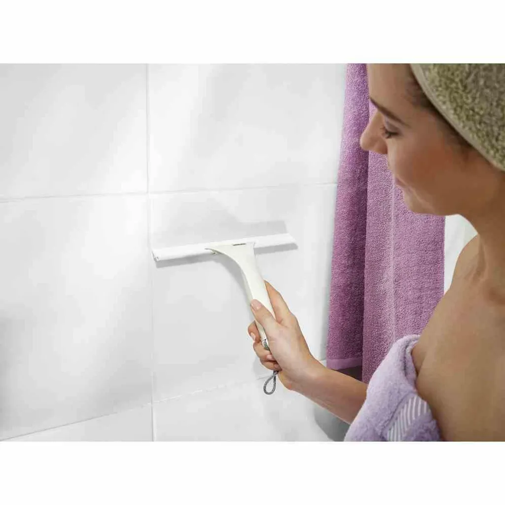 Leifheit Duschkabinenabzieher Cabino 9 Leifheit Duschkabinenabzieher Cabino – Bild 9