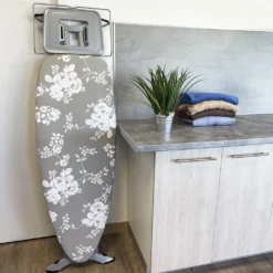 Zusammenklappbarer Bügeltisch 130x47cm WILD 7 Zusammenklappbarer Bügeltisch 130x47cm WILD -Leifheit || Vileda || Wenko Verkaufsgeschäft 93d6d8afddb4eee05a11bf229661f8cc