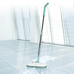 CLEANmaxx Akku-Spray-Mopp - 360° Rotation - Türkis/weiß Mopp Spray Mop CLEANmaxx Akku Bodenwischer Sprühmop Wischtuch Sprühwischer Sprüh -Leifheit || Vileda || Wenko Verkaufsgeschäft 9899a6297b446e81a4702f7731ac8cd9