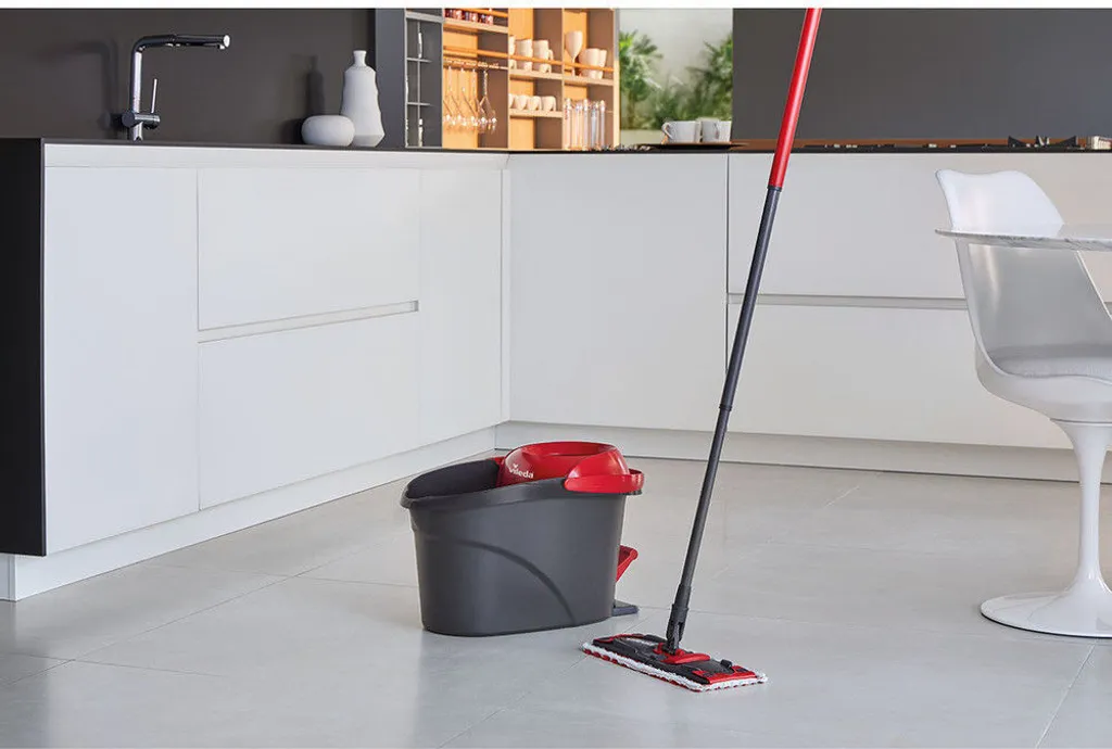 Vileda UltraMax Turbo Komplett-Set Mit Teleskopstiel Wischmop Eimer Bodenwischer 11 Vileda UltraMax Turbo Komplett-Set Mit Teleskopstiel Wischmop Eimer Bodenwischer – Bild 11