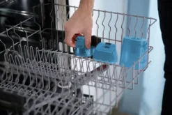 Vileda Akku-Fenstersauger Windomatic Power Blue Inkl. Spray-Einwascher 22 Vileda Akku-Fenstersauger Windomatic Power Blue Inkl. Spray-Einwascher -Leifheit || Vileda || Wenko Verkaufsgeschäft c4cae3480932136a90a397c8e12af396