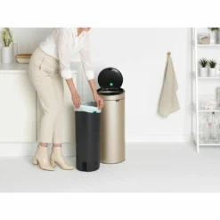 Brabantia Kitchen Touch Bin, Champagner, 30 L 7 Brabantia Kitchen Touch Bin, Champagner, 30 L -Leifheit || Vileda || Wenko Verkaufsgeschäft ef01762b80aa73fbb72404a338ca0349
